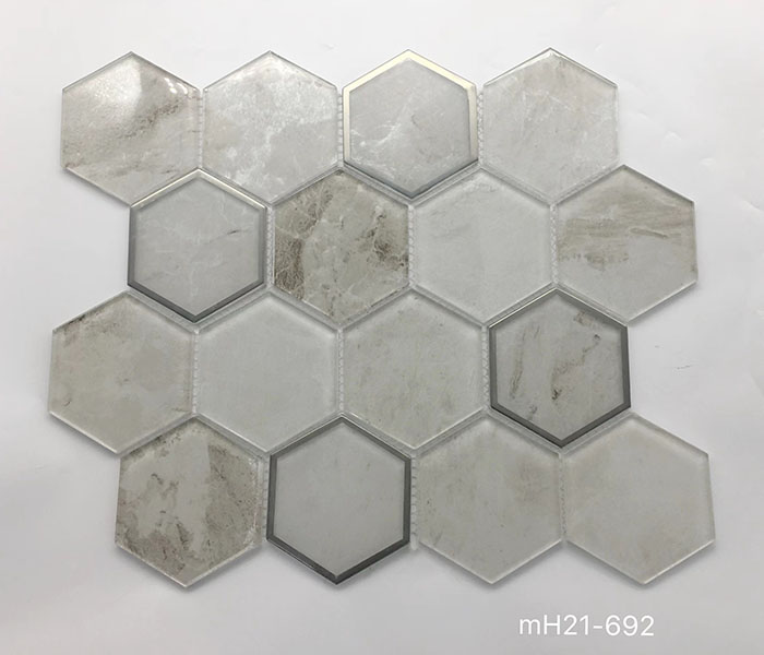 Bonne vente décoration brillante dosseret forme hexagonale carreaux de salle de bain mosaïque de verre