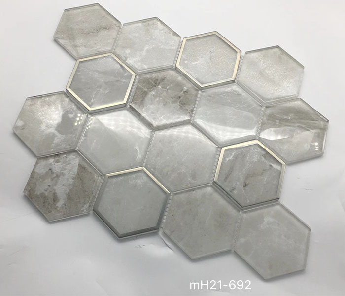 Bonne vente décoration brillante dosseret forme hexagonale carreaux de salle de bain mosaïque de verre